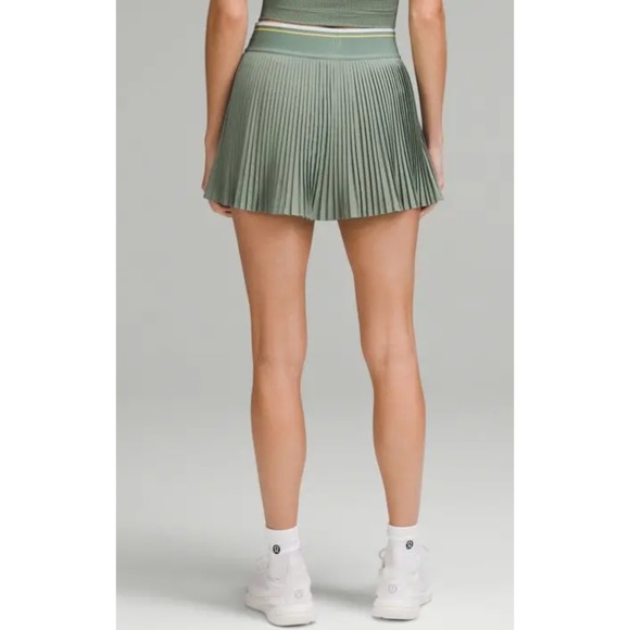 Lululemon Varsity High Rise Pleated Tennis Skirt Tipping Stripe Sz 0 NWT - Picture 4 of 13